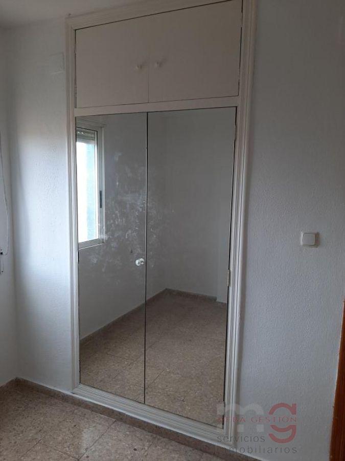 For sale of flat in Alicante