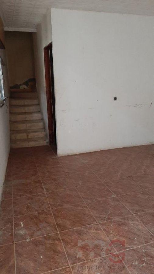 For sale of house in Almoradí