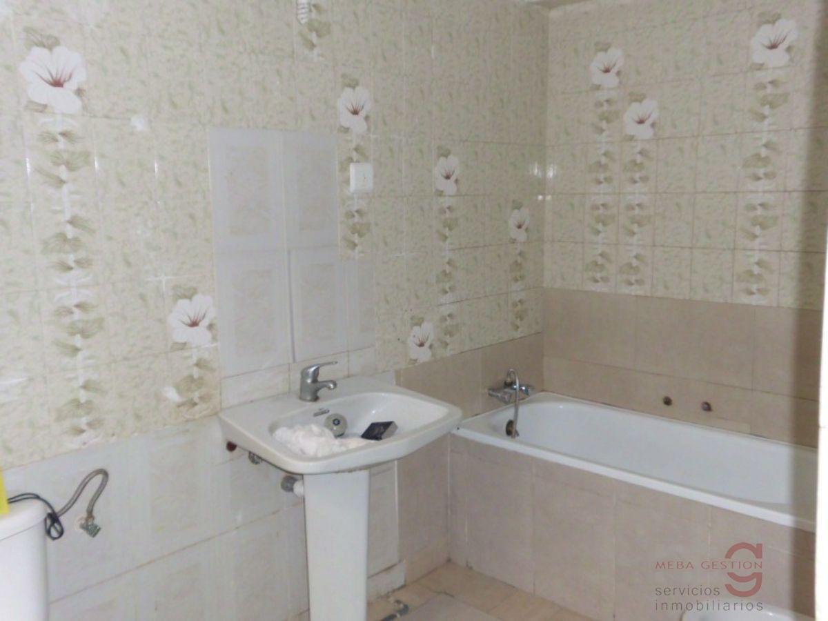 For sale of flat in Aspe