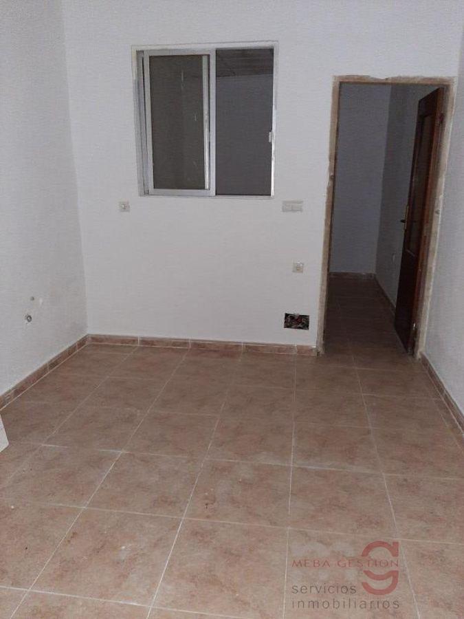 For sale of house in Catral