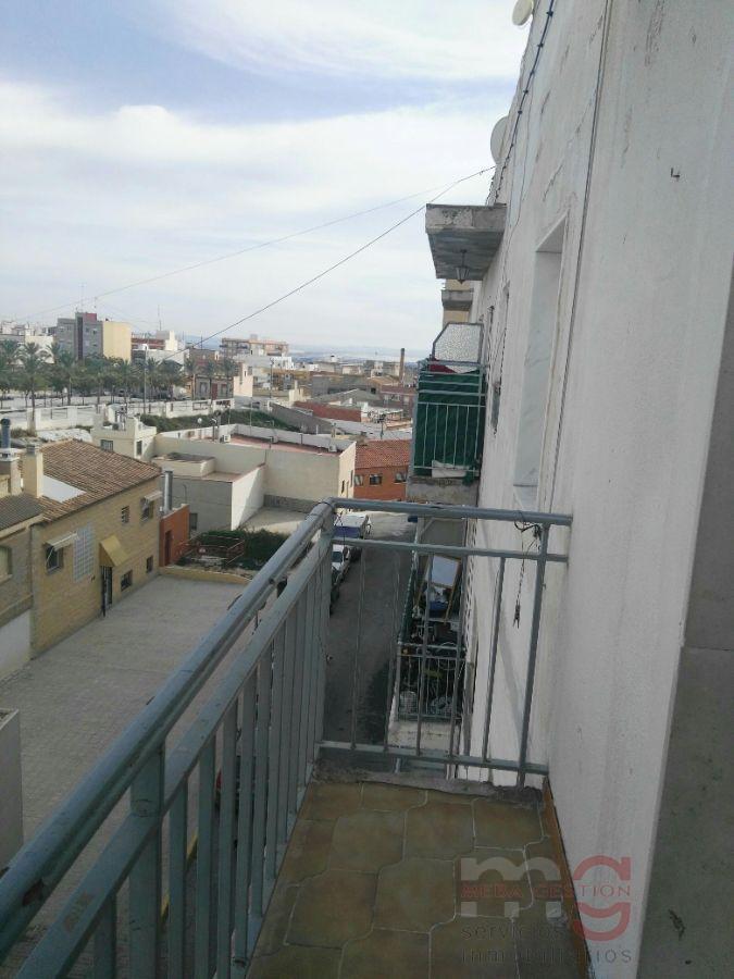 For sale of flat in Crevillent