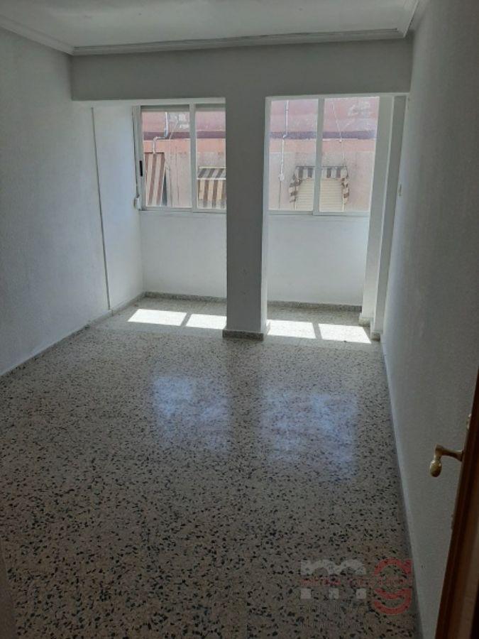 For sale of flat in Elda