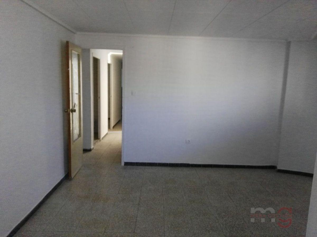 For sale of flat in Novelda