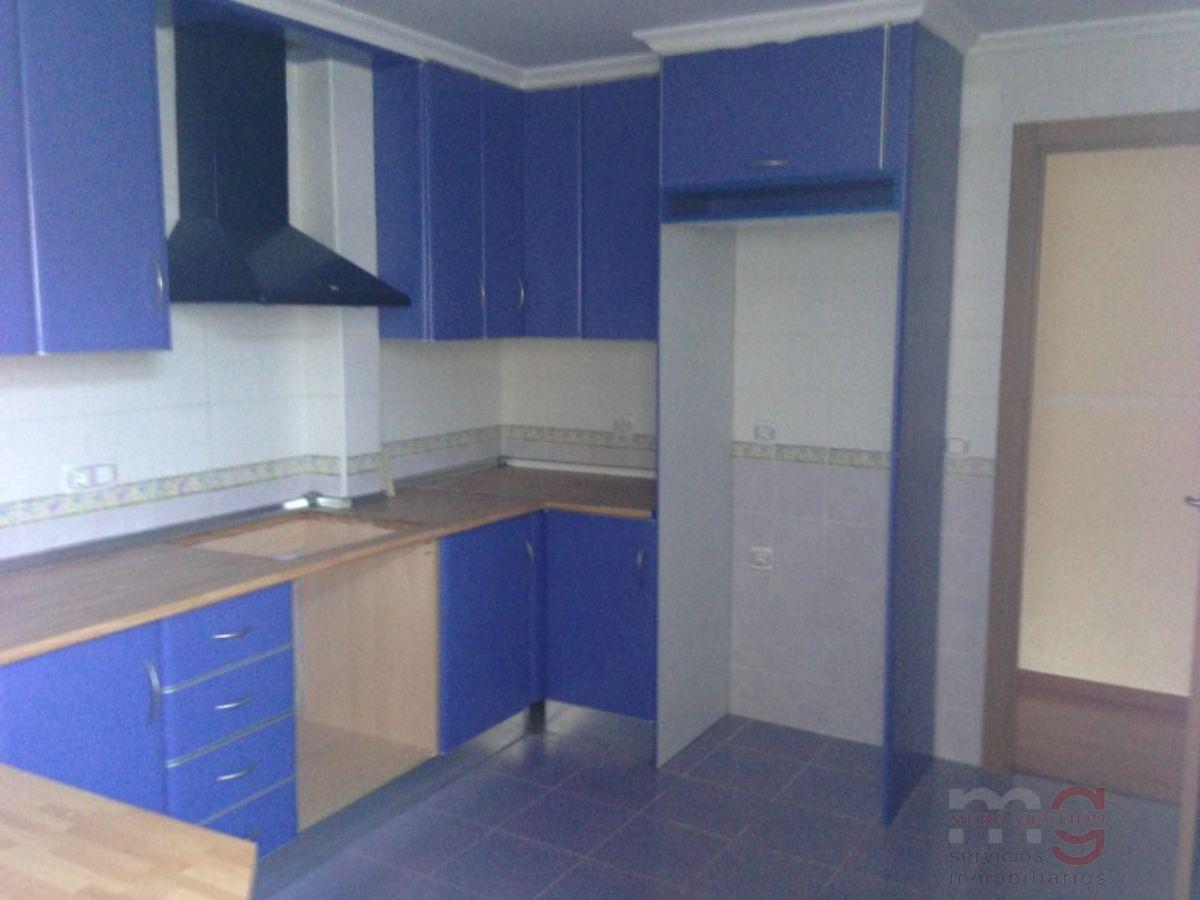 For sale of flat in Petrer