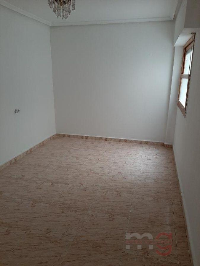 For sale of flat in Rafal