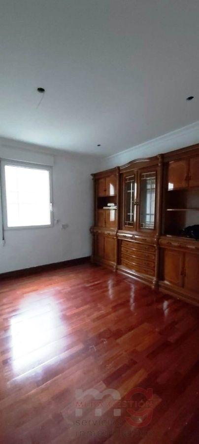 For sale of flat in Santander