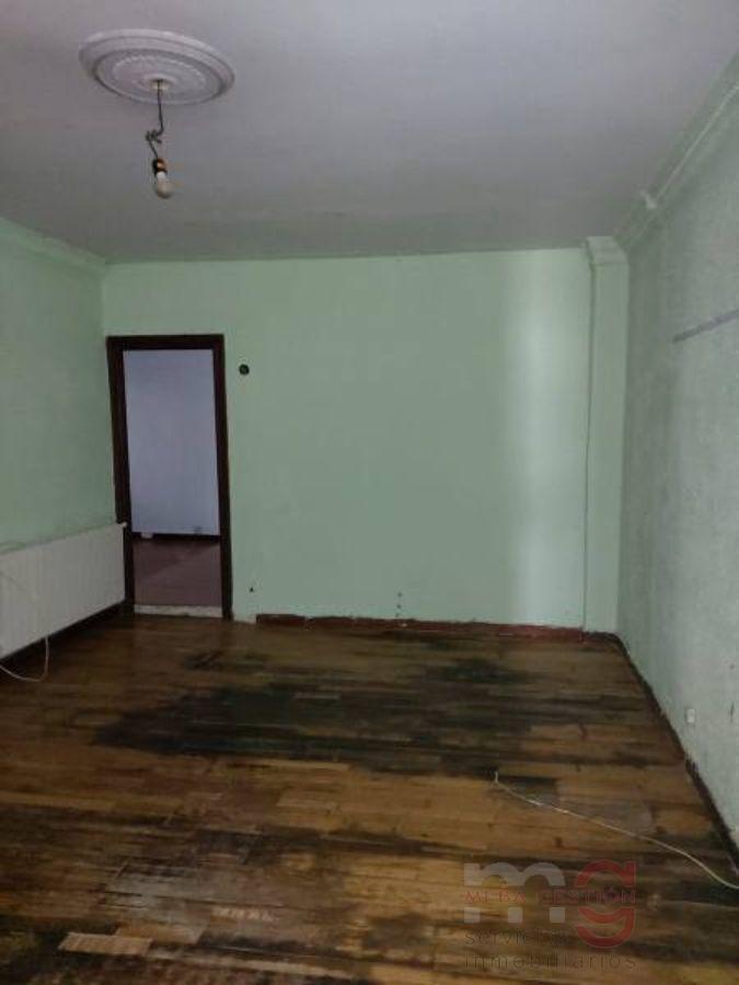 For sale of flat in Santander