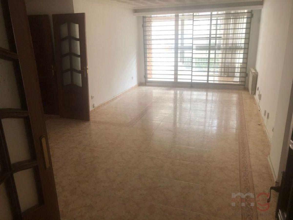 For sale of flat in Móstoles