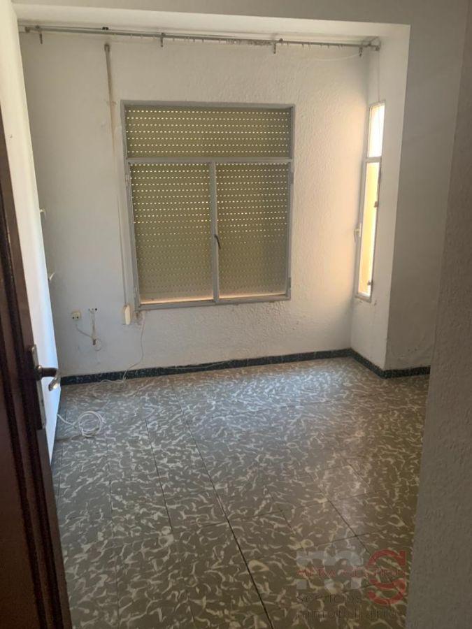 For sale of flat in Burriana