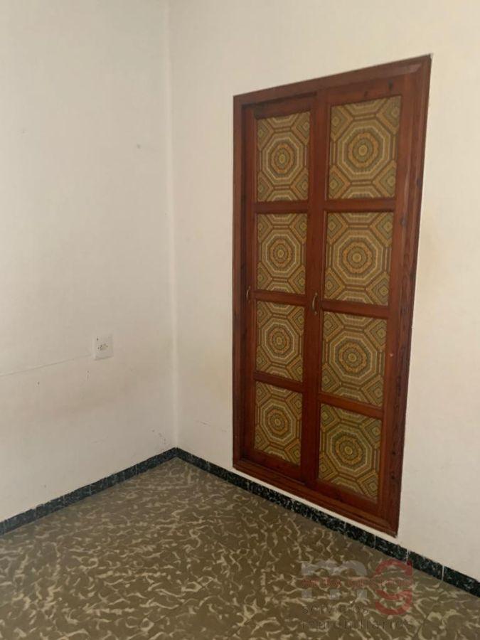 For sale of flat in Burriana