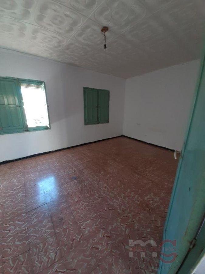 For sale of flat in Catral