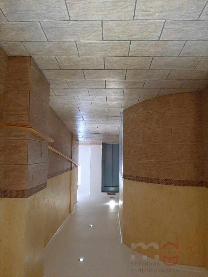 For sale of flat in Catral