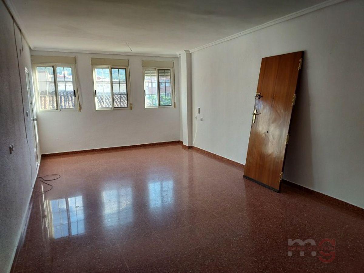 For sale of flat in Vallada