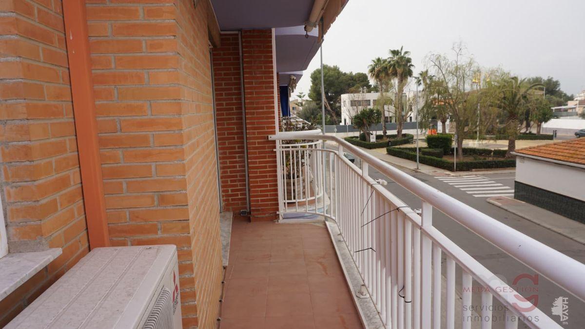 For sale of flat in Burriana