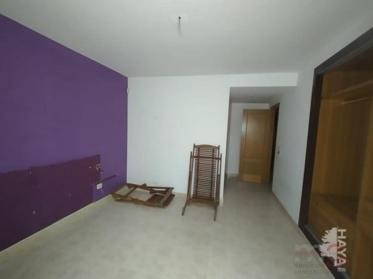 For sale of flat in Burriana