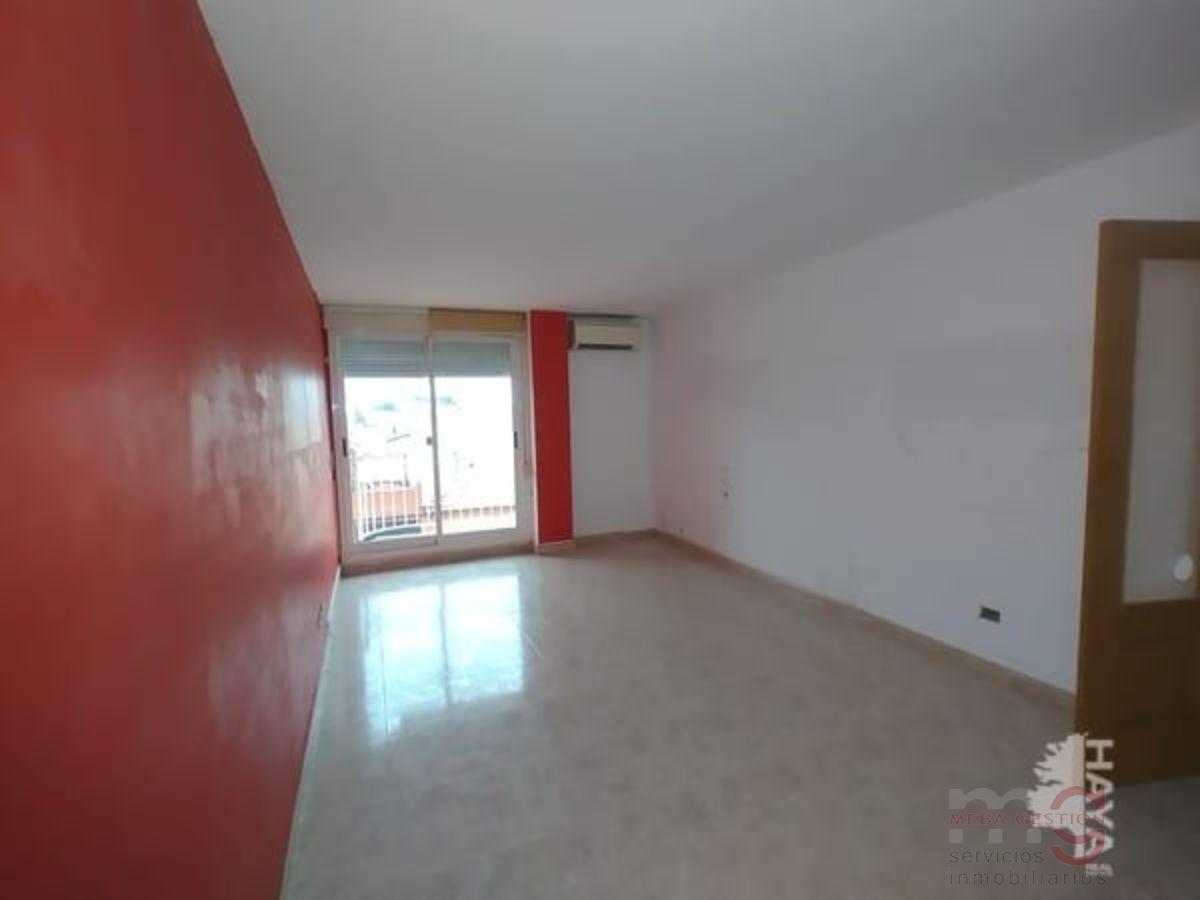 For sale of flat in Burriana