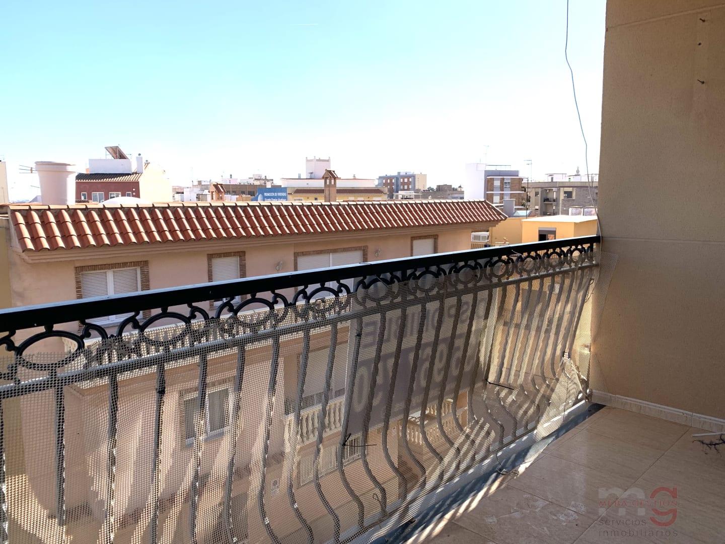 For sale of flat in Castellón