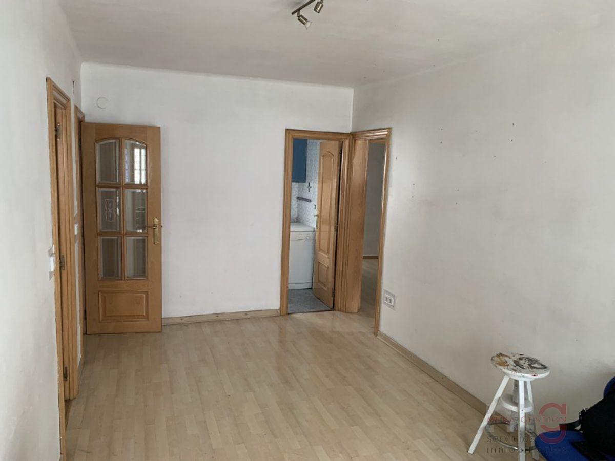 For sale of flat in Badalona