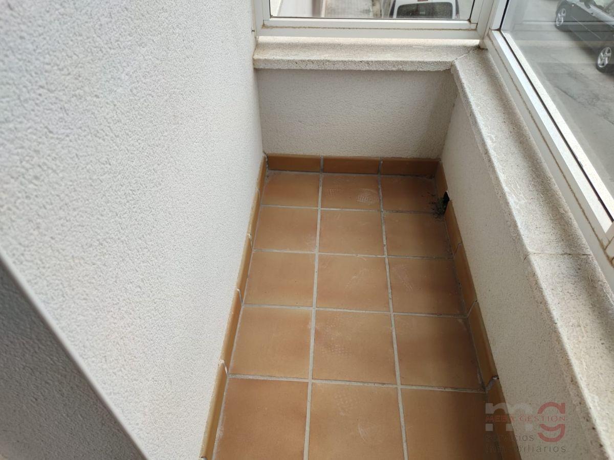 For sale of flat in Cubelles