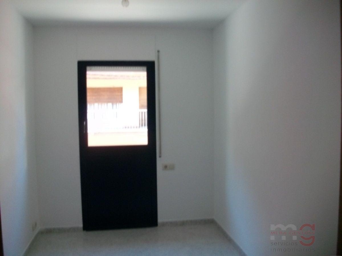 For sale of flat in Figueres