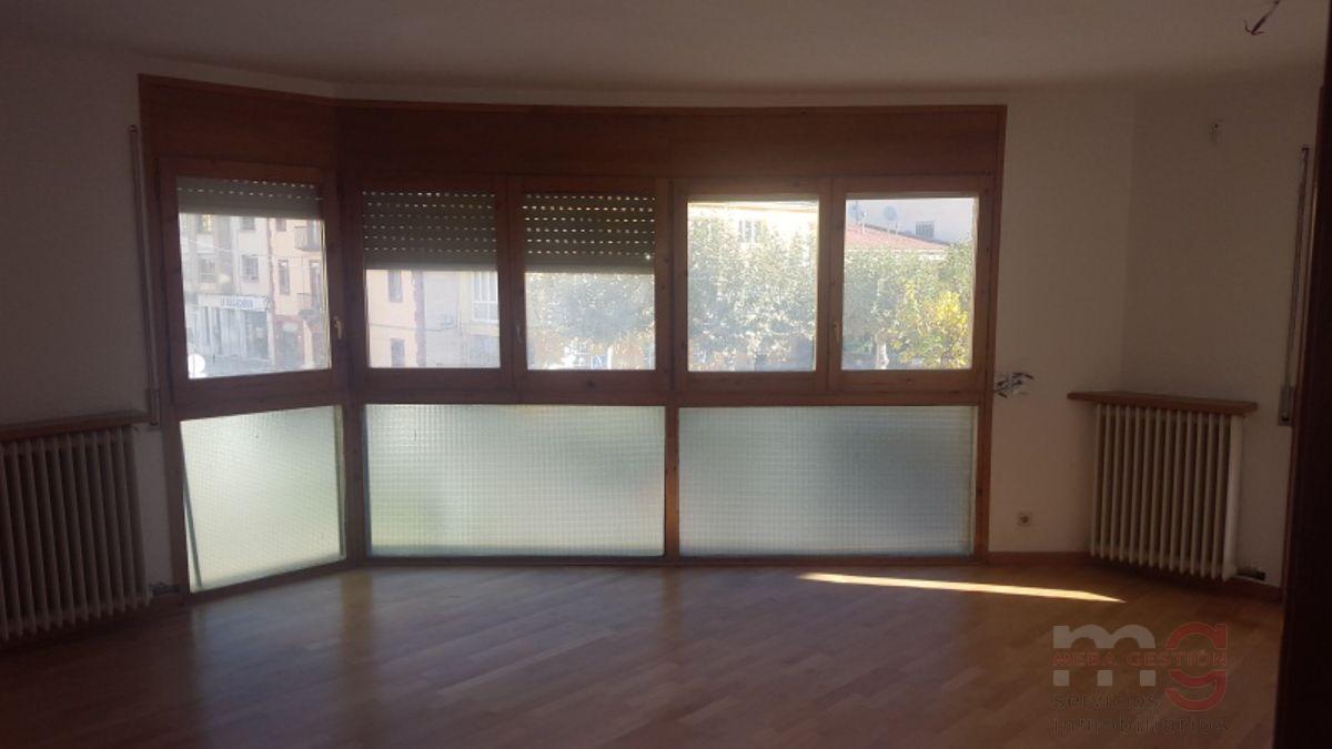 For sale of flat in Ripoll