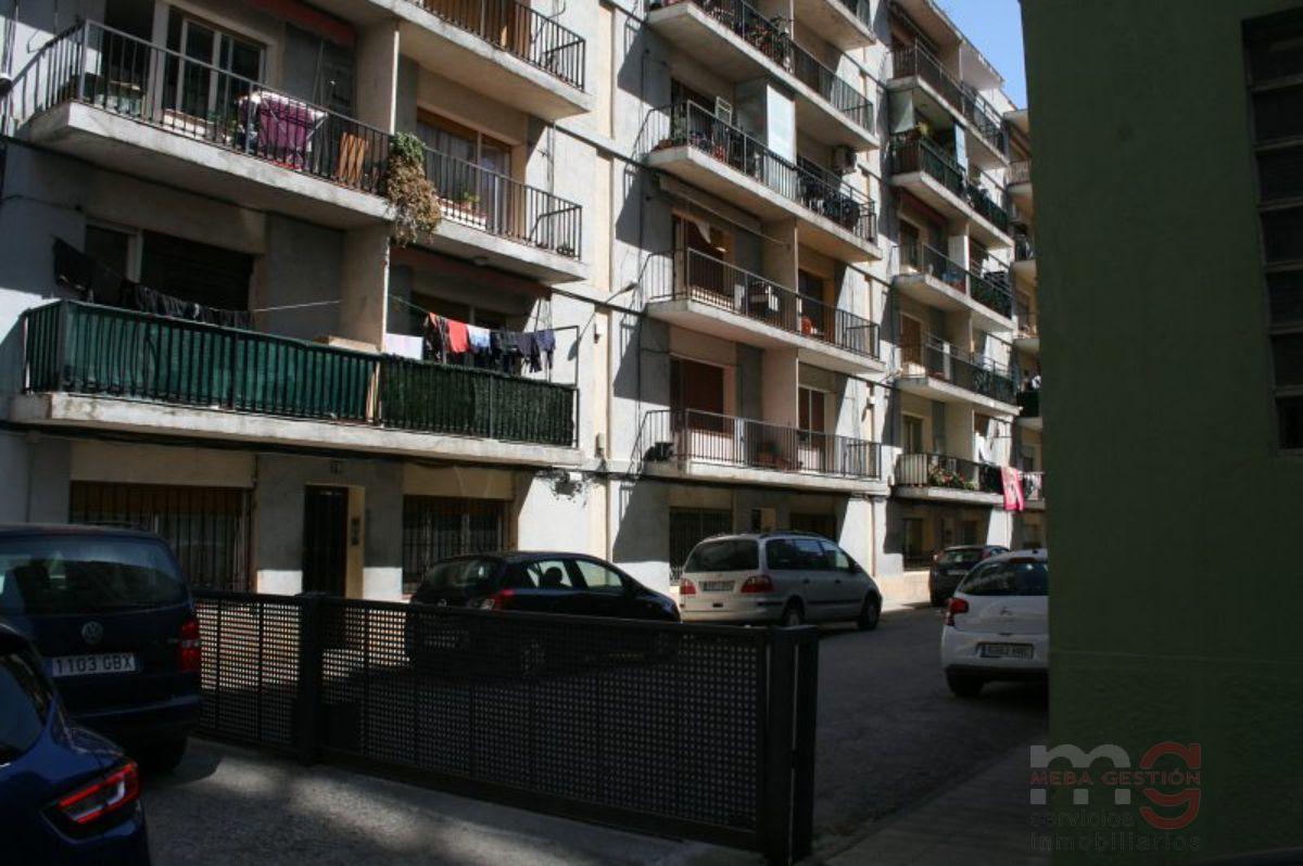 For sale of flat in Figueres