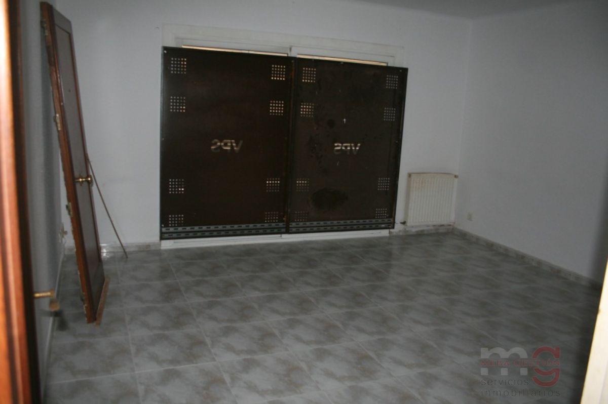 For sale of flat in Figueres