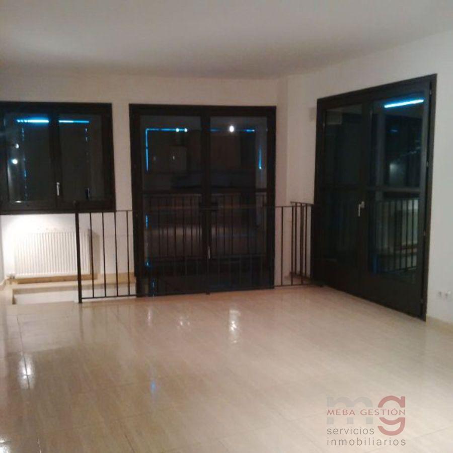 For sale of flat in Llagostera