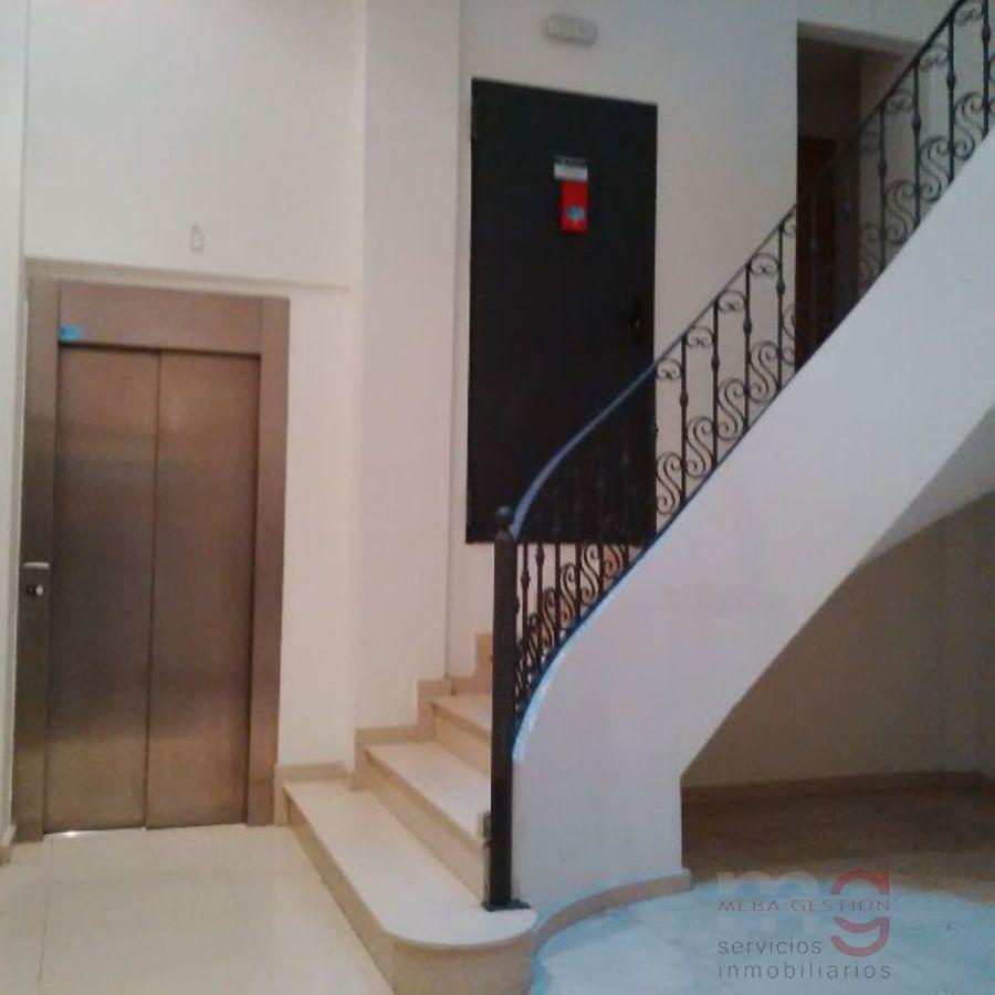 For sale of flat in Llagostera