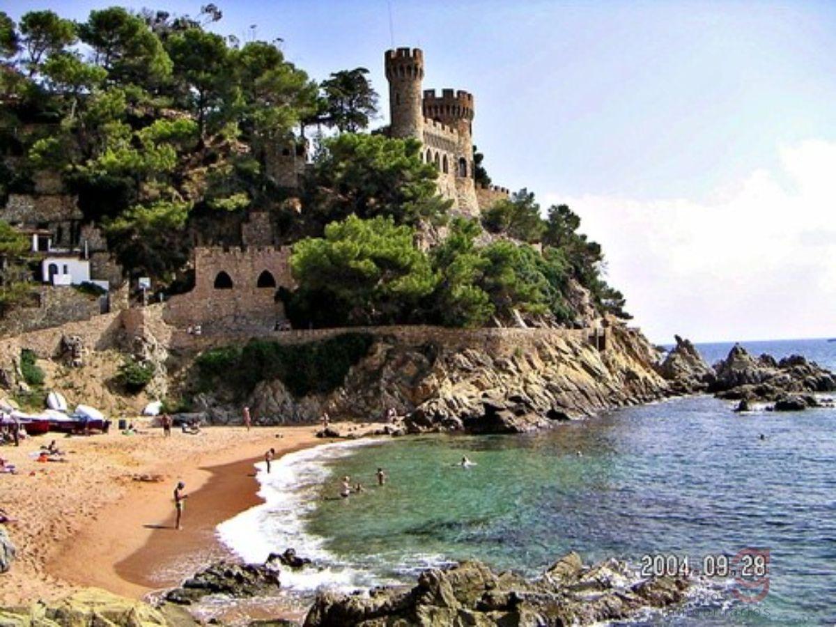 For sale of flat in Lloret de Mar