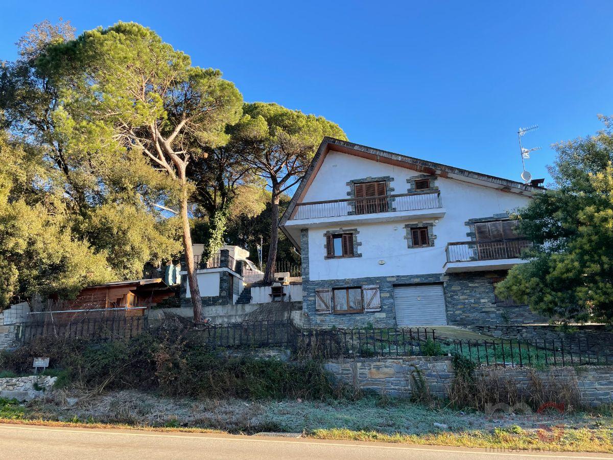 For sale of rural property in Santa Maria de Palautordera