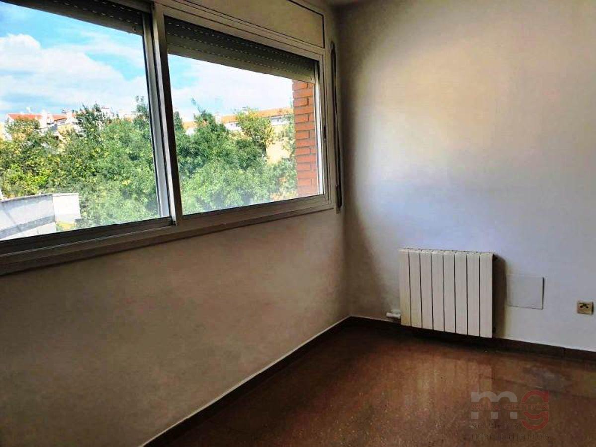 For sale of flat in Terrassa