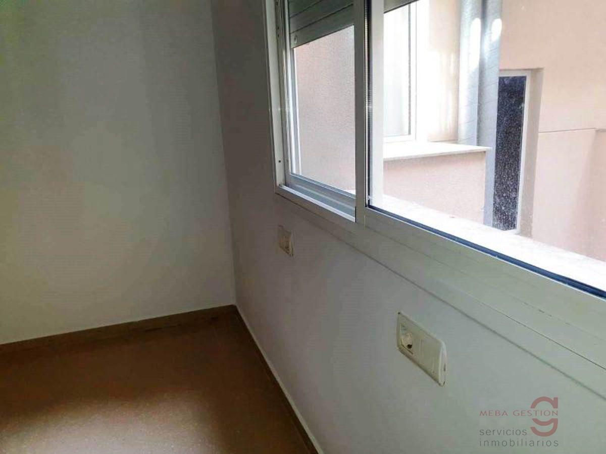 For sale of flat in Terrassa