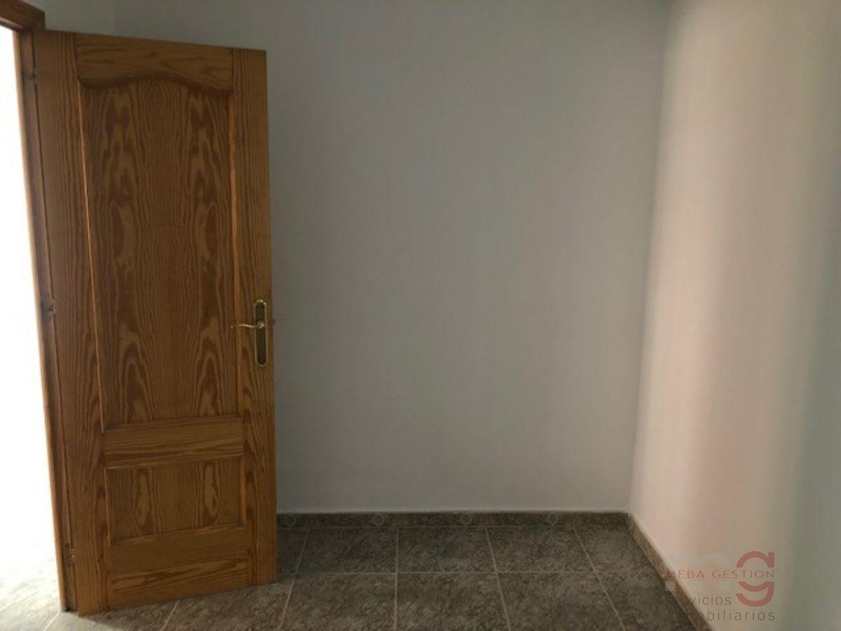 For sale of flat in Alcantarilla