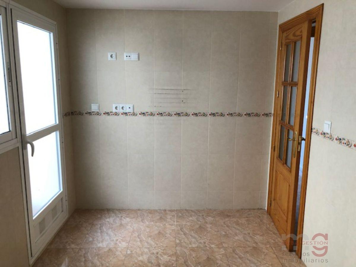 For sale of apartment in Archena