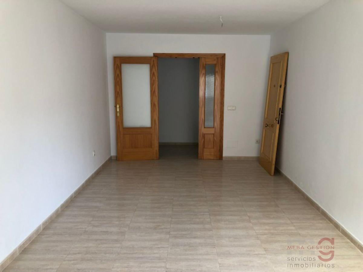 For sale of flat in Lorca