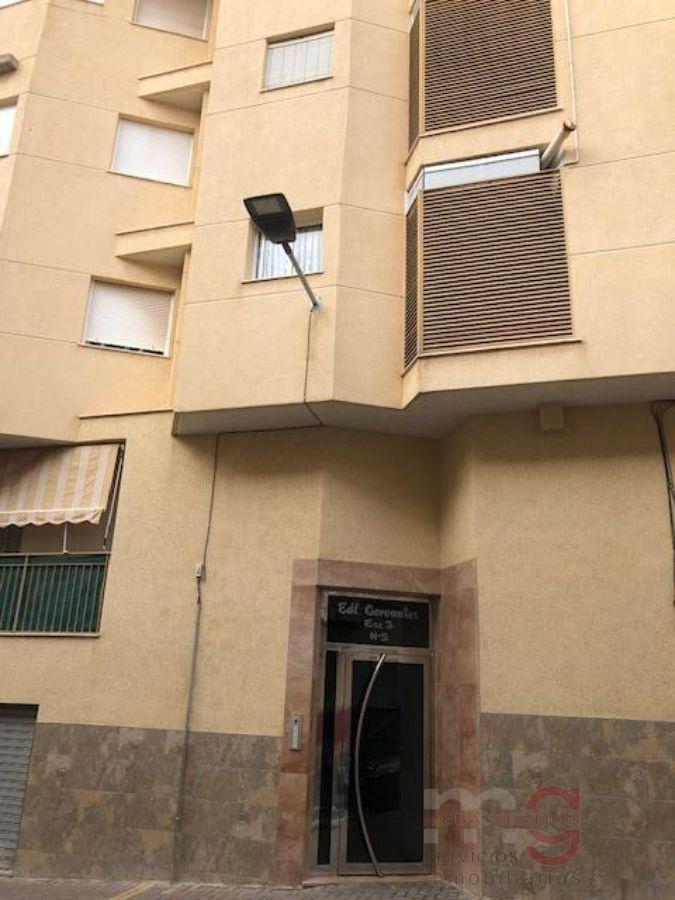 For sale of flat in Lorca