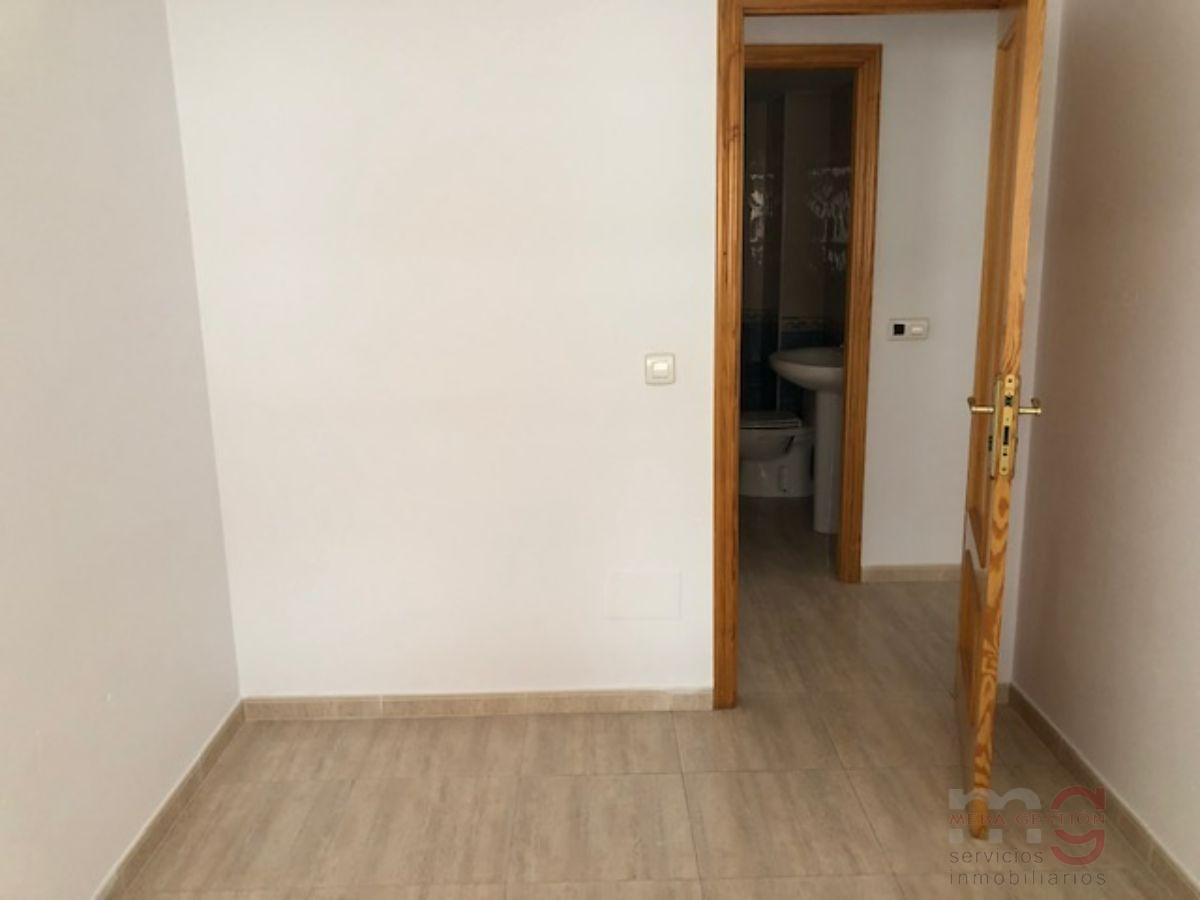 For sale of flat in Lorca