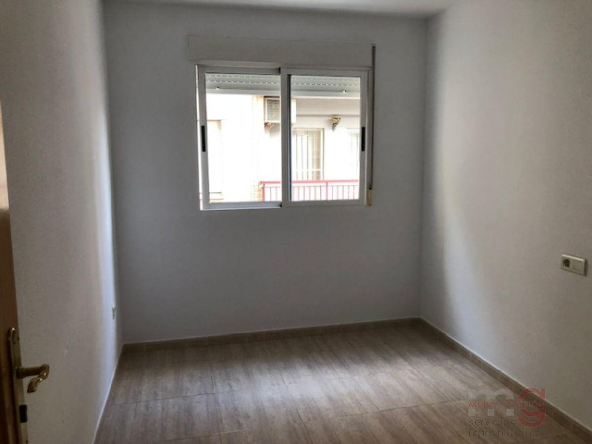 For sale of flat in Lorca