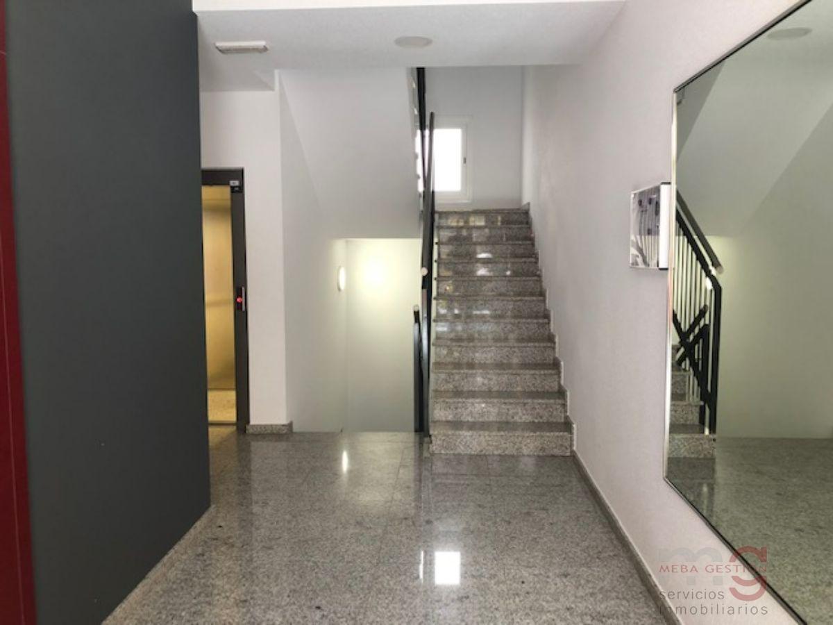 For sale of apartment in Lorca