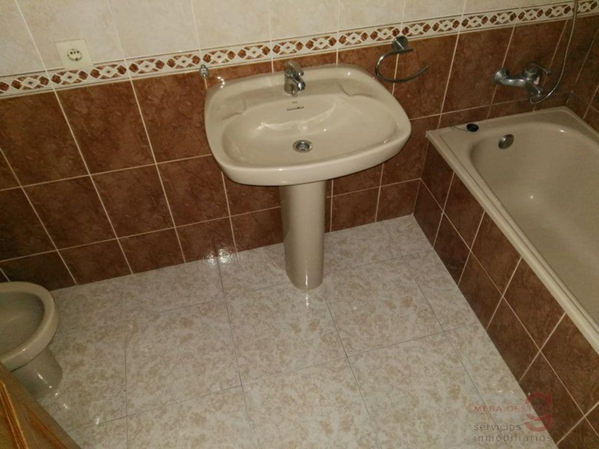 For sale of flat in Serra