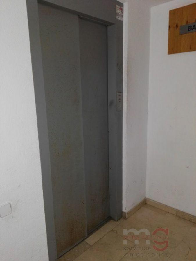 For sale of flat in Serra