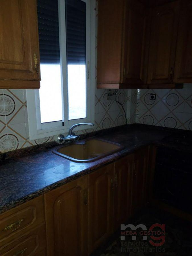For sale of flat in Torrent