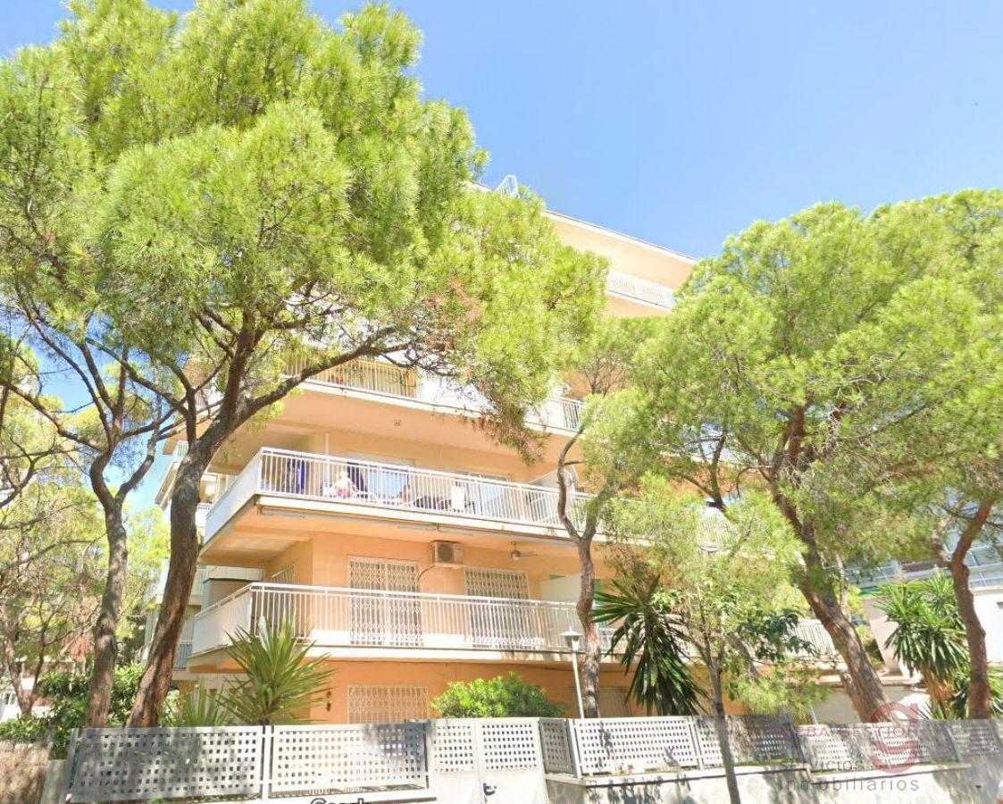 For sale of flat in Salou