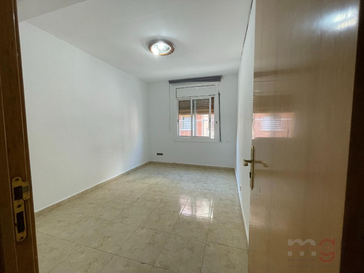 For sale of flat in l Hospitalet de Llobregat