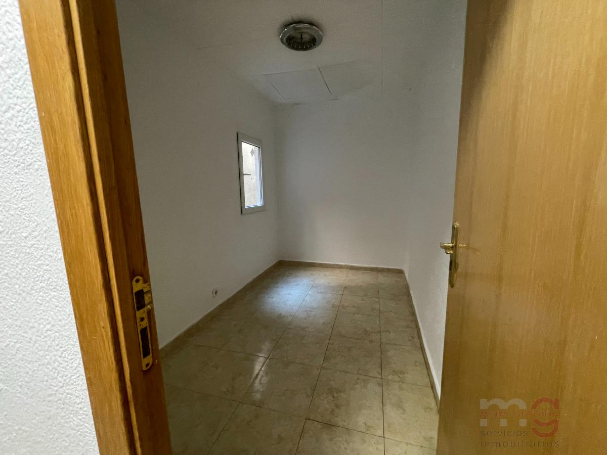 For sale of flat in l Hospitalet de Llobregat