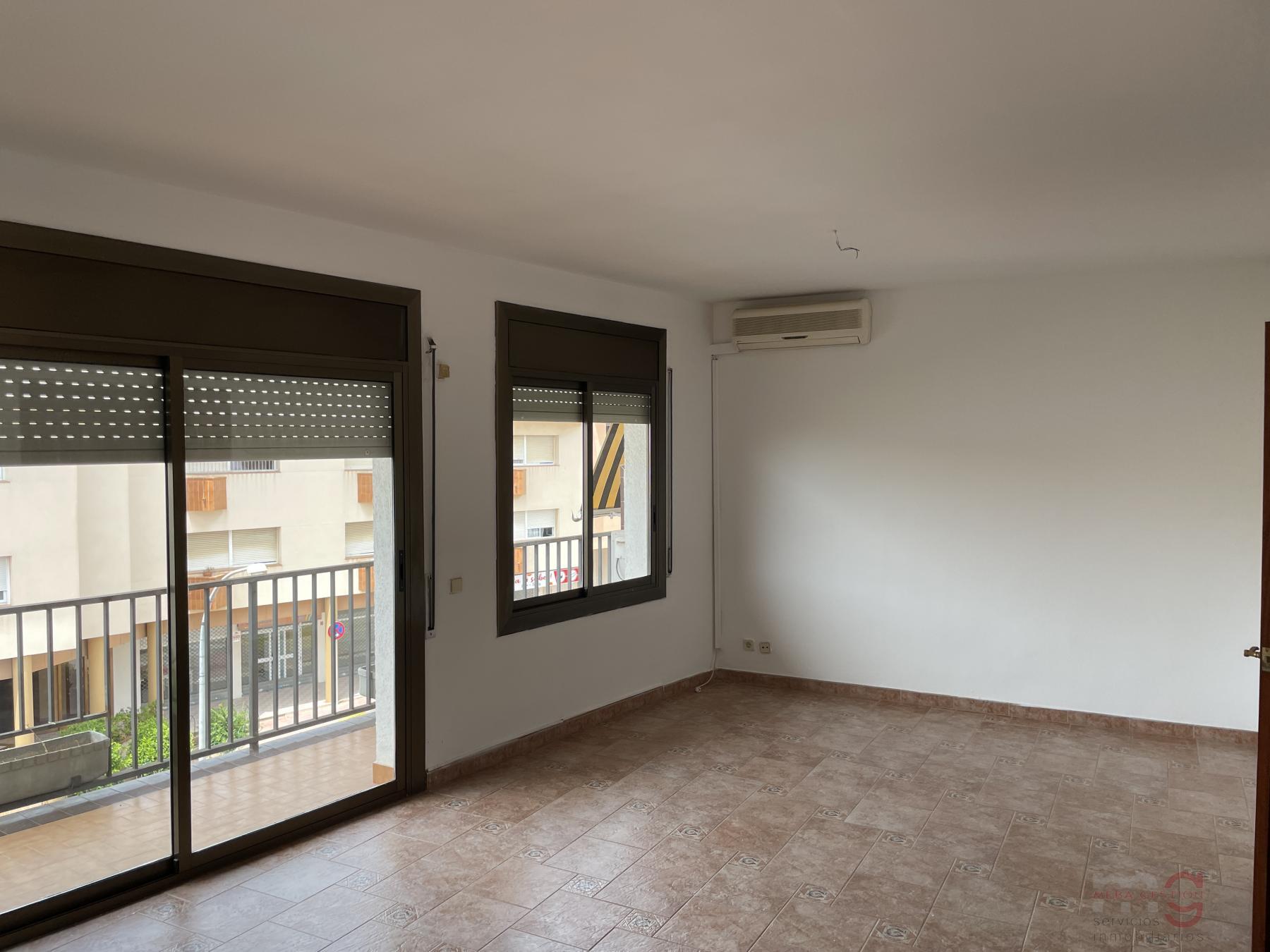 For sale of apartment in Roda de Barà