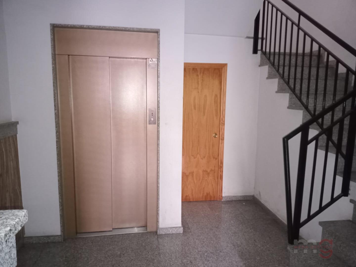 For sale of flat in Elche-Elx