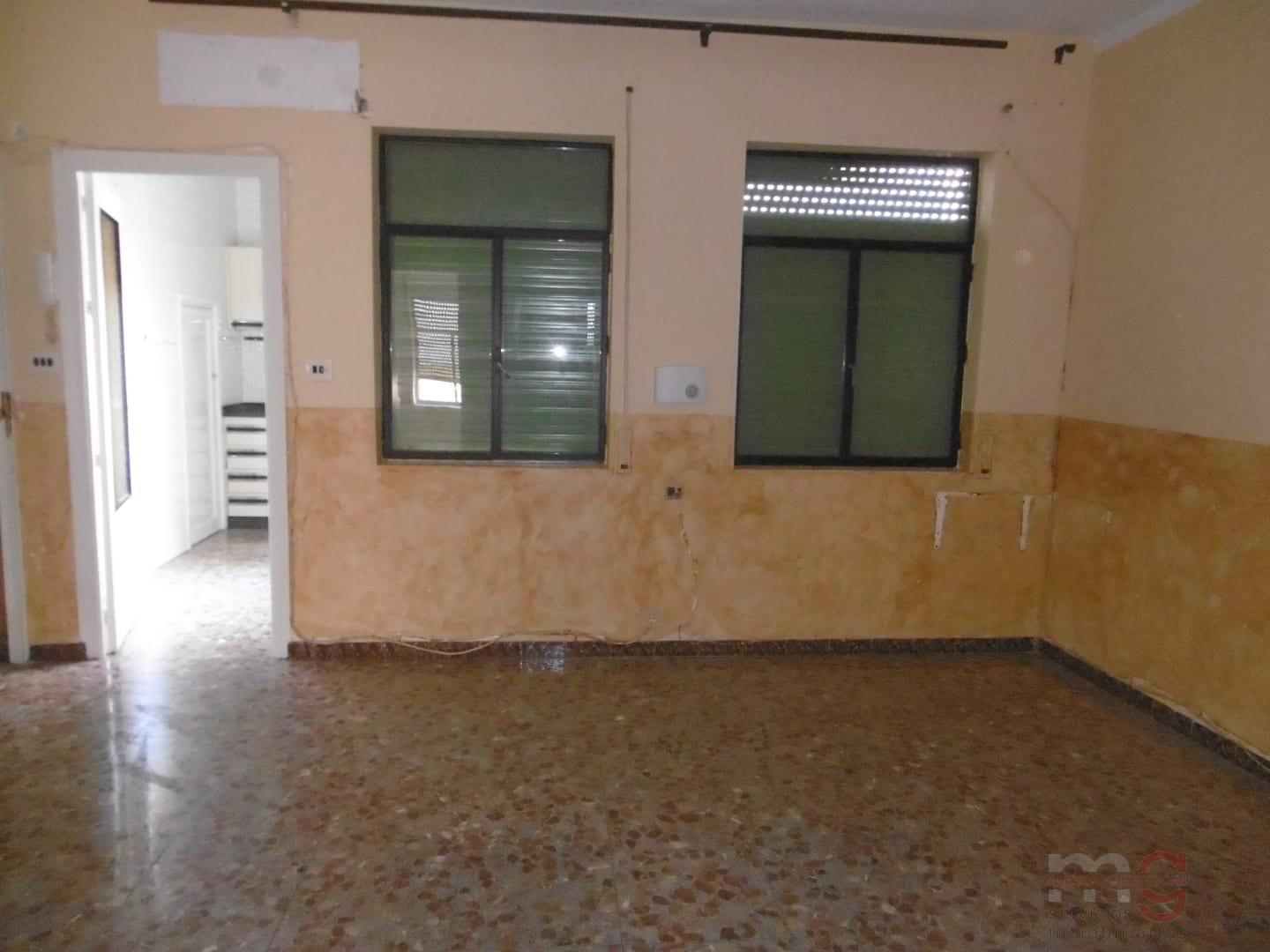 For sale of flat in Murcia