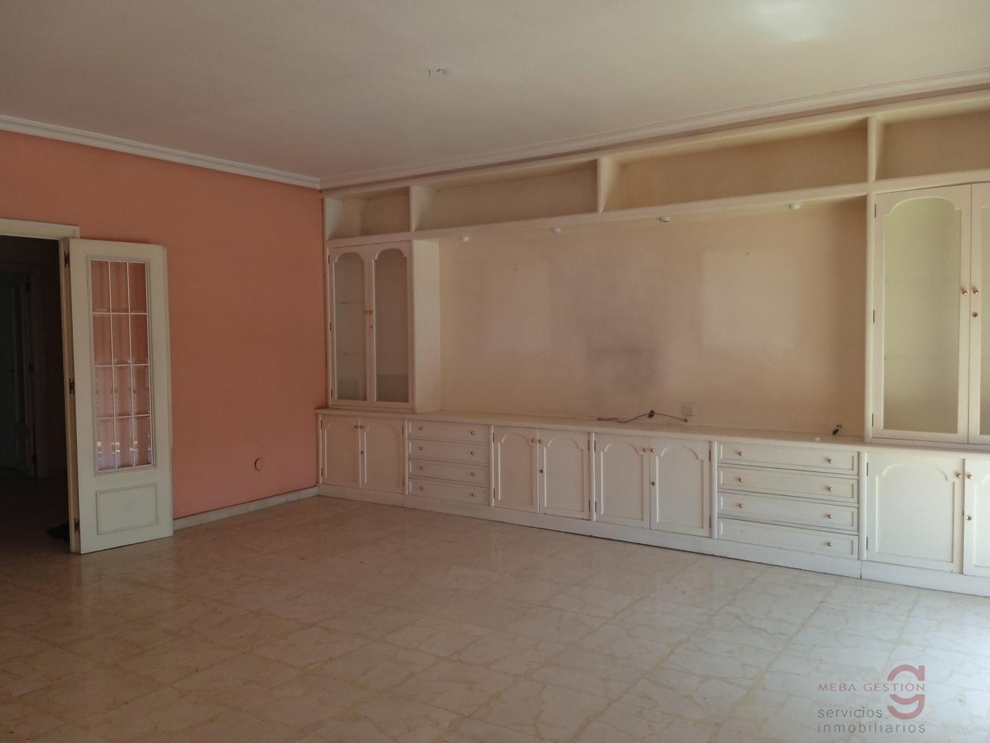 For sale of flat in Murcia